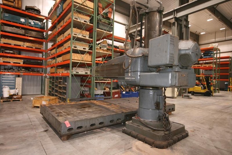 Carlton 8&amp;#039; x 19&amp;quot; Radial Arm, Level Shift: 145J