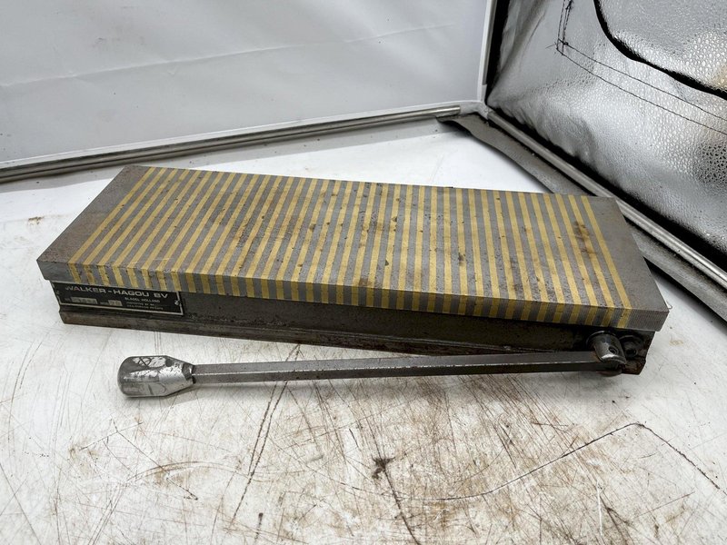 18&quot; x 6&quot; WALKER HAGOU BV MODEL 20 NR. 1085 MAGNETIC GRINDING CHUCK: STOCK #16298