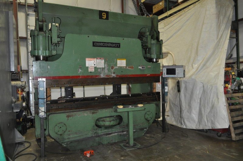 350 TON X 12&#039; CINCINNATI HYDRAULIC PRESS BRAKE