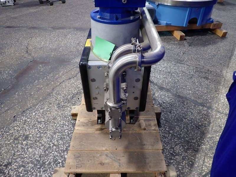 BINKS 5 HP ELECTRIC DRIVE PUMP  -  107073