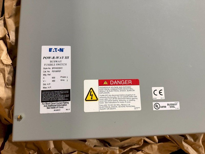 EATON 600A POW-R-WAY III P3F366RSP Fusible Switch 600V, 3PH 4W NEW
