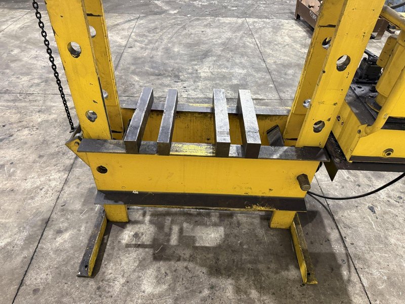 100 TON ENERPAC MODEL #GPEM3420Y H-FRAME HYDRAULIC PRESS: YOBRO #25886