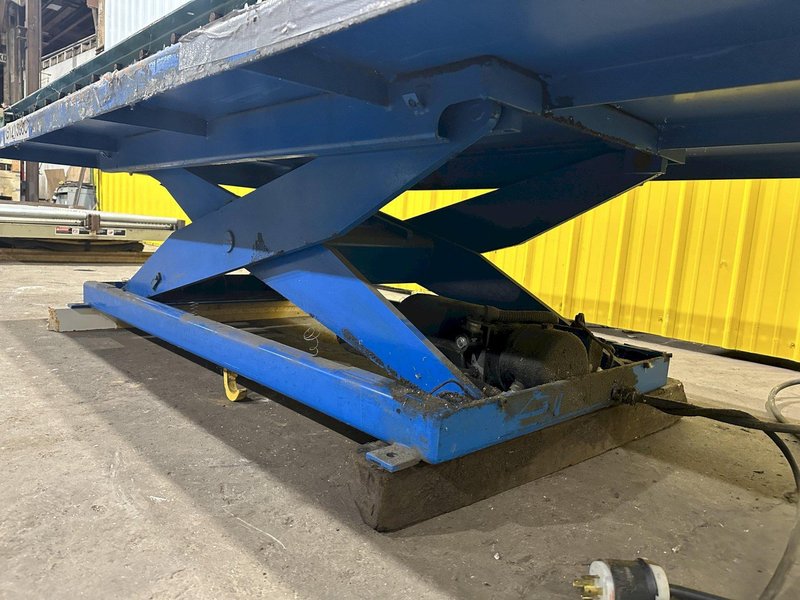 5,000 LBS X 96" X 48" BISHAMON HYDRAULIC SCISSOR LIFT TABLE WITH ROLLER CONVEYOR TOP, 115 VOLT: STOCK #20963