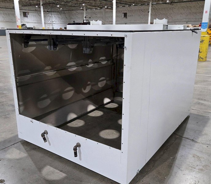 ROBOVENT NICE FILTERED EXHAUST SYSTEM WELDING/FUMES/DUST USED
