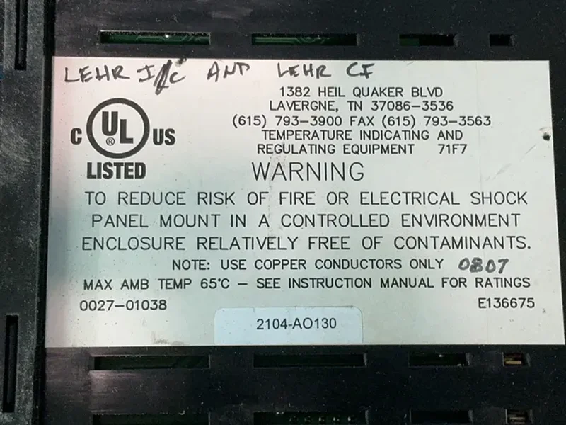Chromalox Industrial Temperature Controllers - 2104-ao