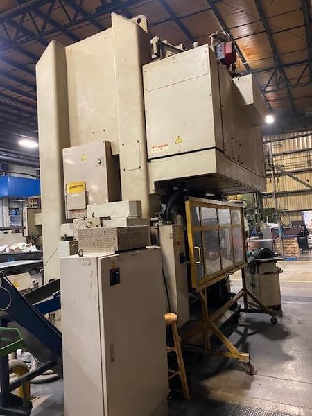 220 Ton Komatsu SSDC Servo Press