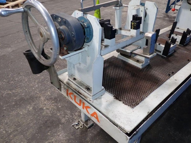 KUKA POSITIONER