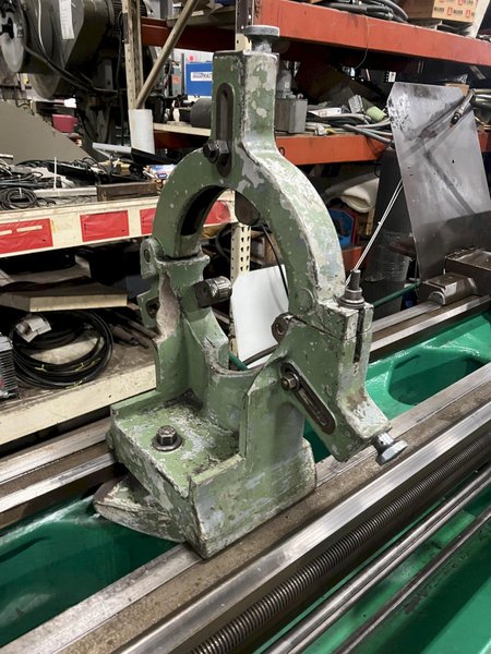 28"/19" x 144" MONARCH ENGINE LATHE, MODEL 2516, INCH/METRIC THREADING, 18" 4 JAW CHUCK, STEADY REST, 12 - 1500 RPM, NEWALL C-80 READOUT, #51411