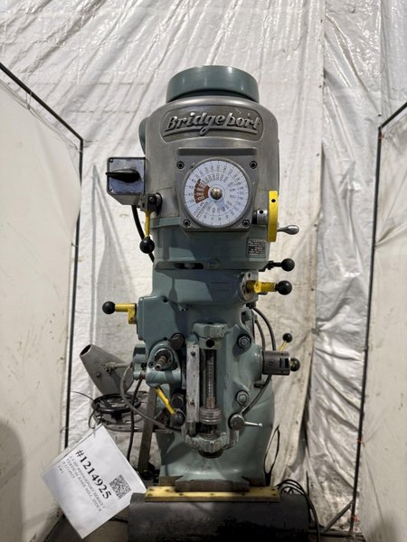 1.5 HP BRIDGEPORT SERIES 1 VERTICAL KNEE MILL. STOCK # 1214925