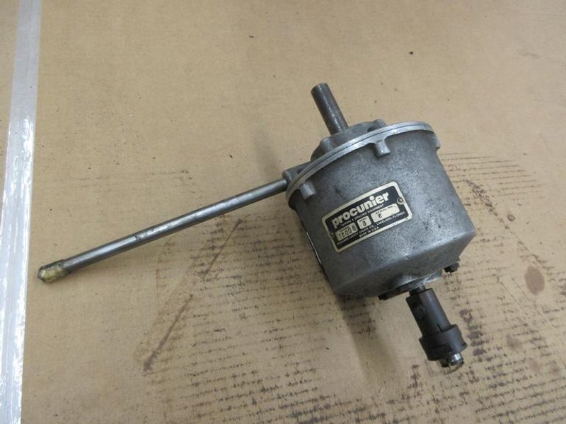 Procunier Model 3 Tapping Head- Auction Item