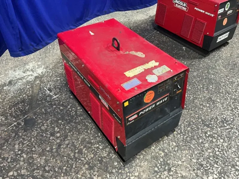 Lincoln Electric  455 Watts  Welder - Powerwave455m