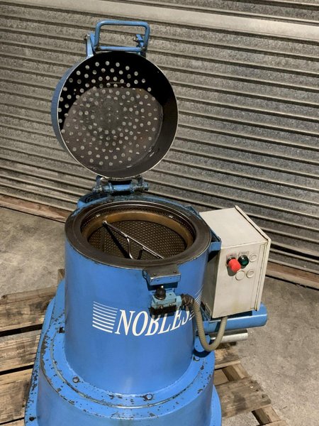 Nobles Chip Wringer with Basket