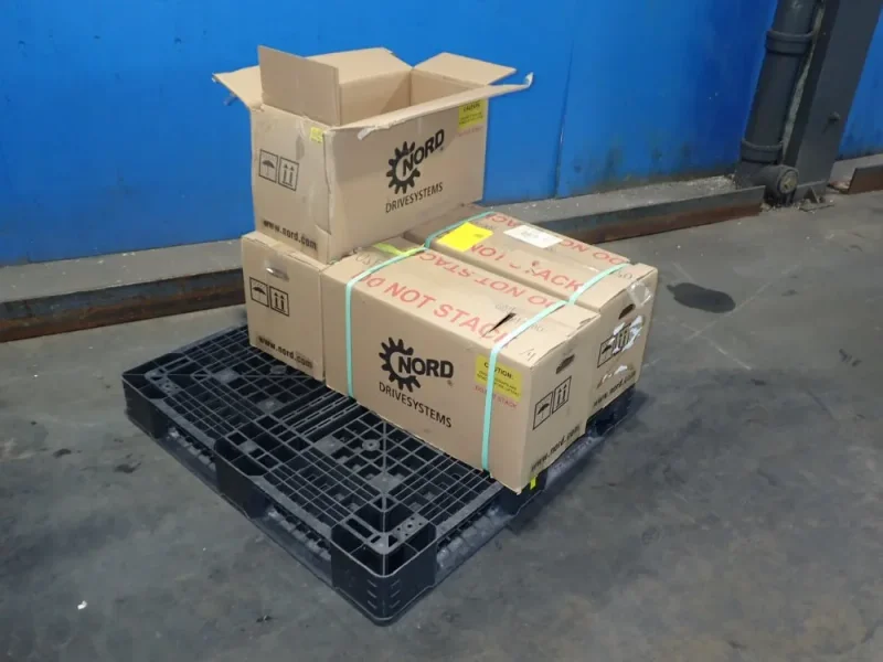 NORD DRIVE SYSTEMS 1 HP GEAR DRIVES   -  SK80LP/4 CUS TW  92372.1ABDH-80LP/4