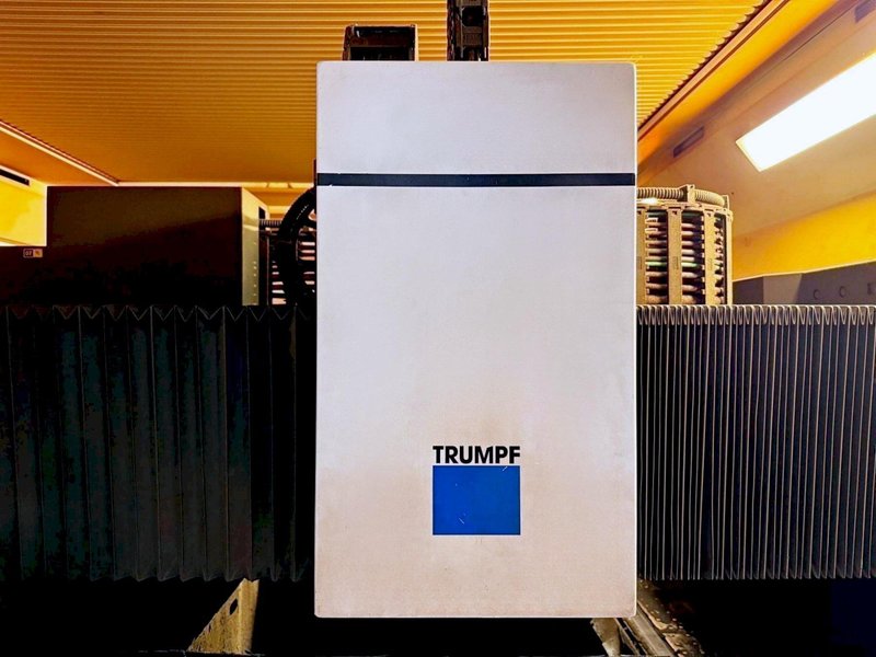 Trumpf TruLaser 3040 4kW Fiber Laser w/ LiftMaster Compact Load/Unload System