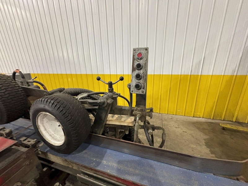 20 HP MORGAN DOUBLE HEAD WOOD RE-SAW WITH POWER RETURN: STOCK #22925