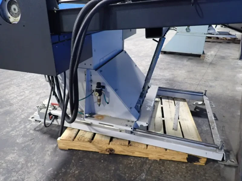LNS 63" AUTOMATIC BAR FEEDER   -  Q.L.SERVO S3
