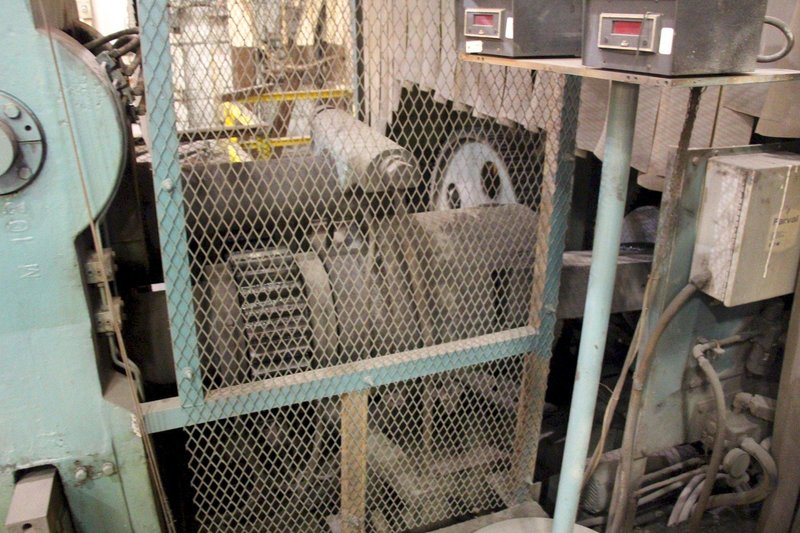 4' X 1-11/16' BERTSCH INITIAL PINCH PLATE ROLL:  STOCK #62696