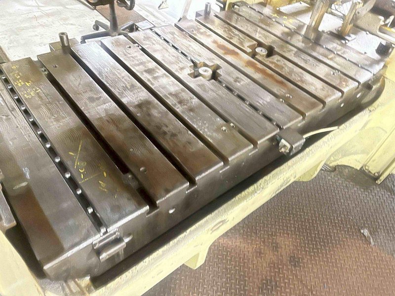 200 ton Komatsu Metal Stamping Servo Press Model H2F200, Year 2003!