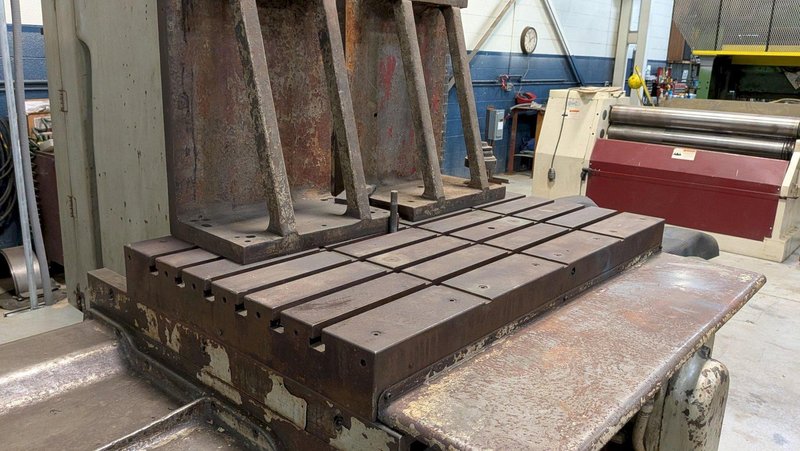 Devlieg 3B Jig Mill - 30" x 48" Table, 16" Spindle Depth