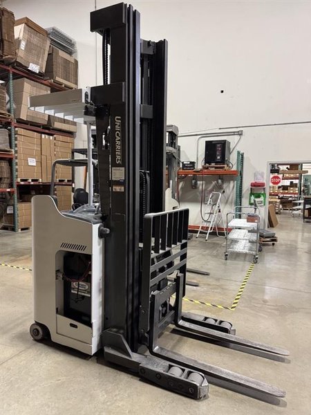 2015 UNICARRIERS SRX35N REACH TRUCK