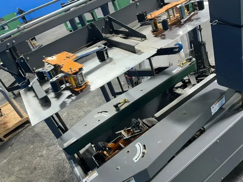 Pearson Packing Systems Box Forming System - Ce15