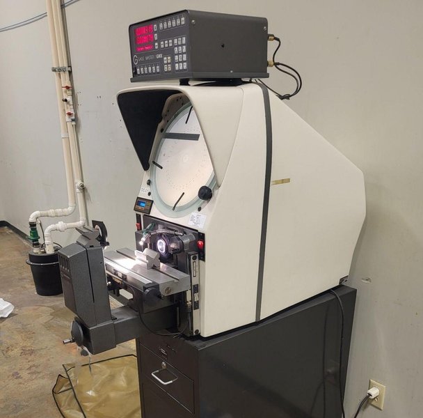 14" Gagemaster Model 29/GMX Bench Top Optical Comparator, S/N 146266690.