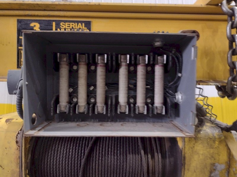 3 TON X 17’ F&amp;G / LOAD LIFTER UNDER-SLUNG POWERED CRANE: STOCK #22971