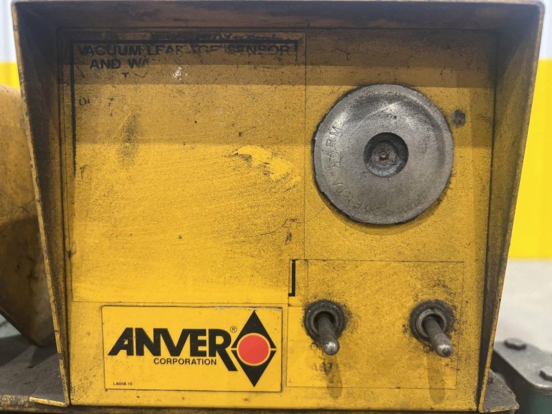 10,000 LBS ANVER 4-PAD VACUUM POWERED SHEET LIFTER: STOCK #20350