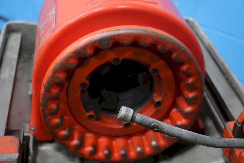 4&quot; RIDGID MODEL #444 PIPE &amp; BOLT THREADER: STOCK 76018