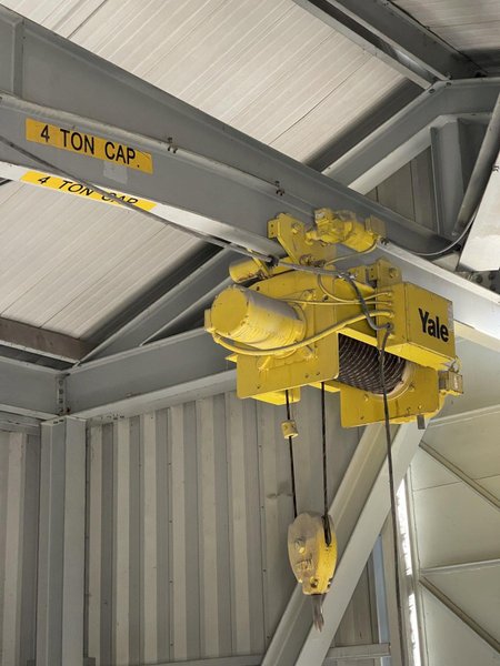 Yale 4 ton electric hoist with pendent controls on monorail