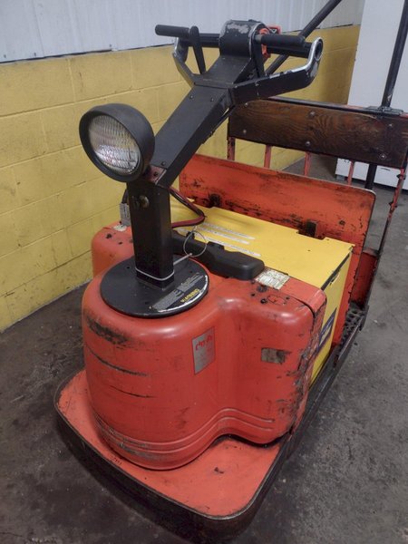 10,000 LB TOYOTA MODEL #6TB50 ELECTRIC CART &amp; TOW TRUCK: STOCK #16219