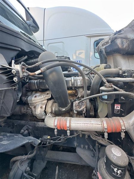 2019 Freightliner Cascadia 1FUJHHDR5KLKM7237