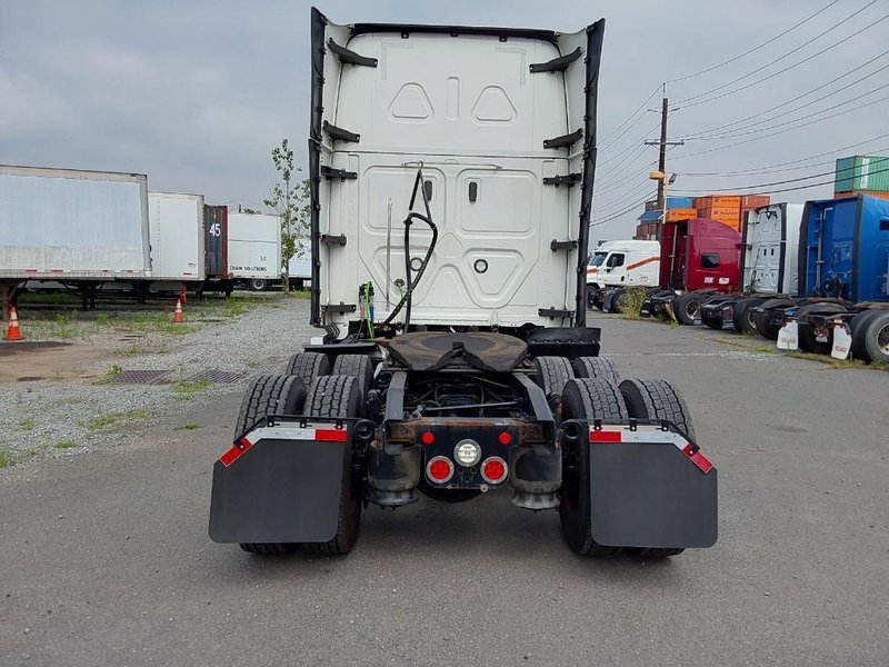 2021 Freightliner Cascadia 3AKJHHDR3MSMF6088