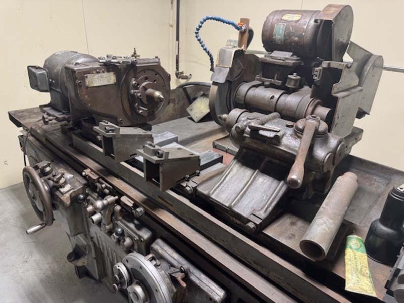 BROWN &amp; SHARPE No 2 UNIVERSAL GRINDER (14515)