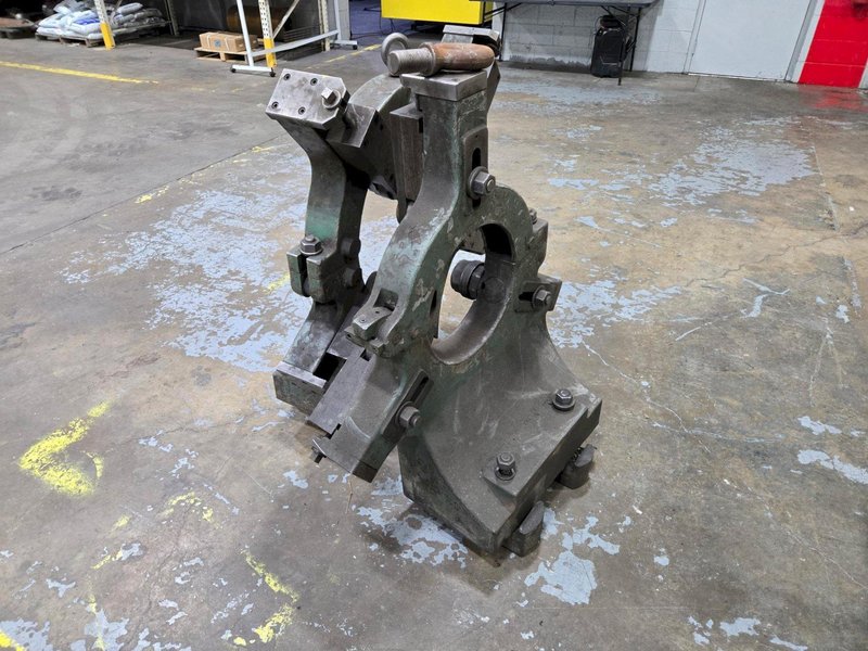 40" X 240" MONARCH ENGINE LATHE: YOBRO #24974