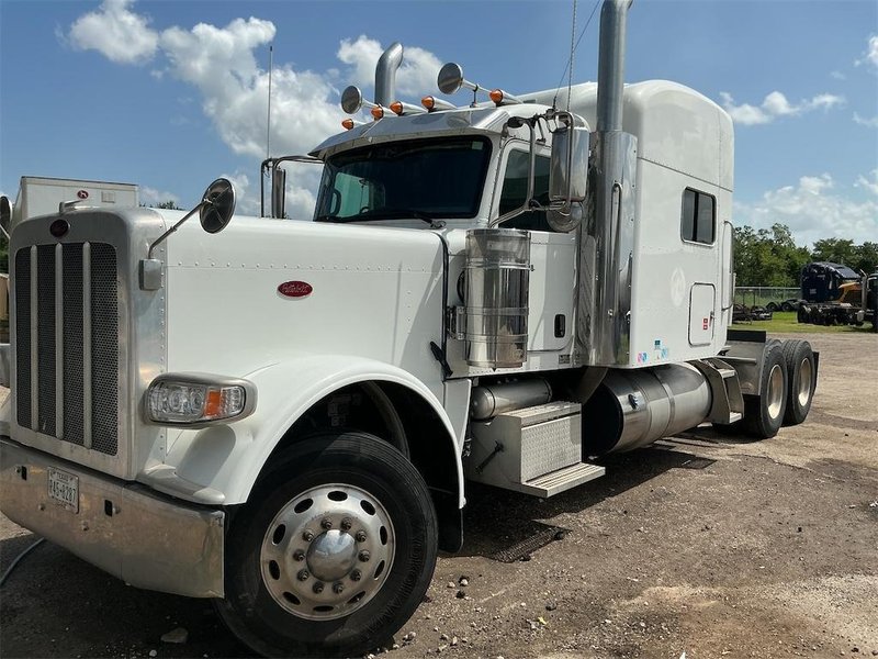 2020 Peterbilt 389 1XPXD49X5LD648486