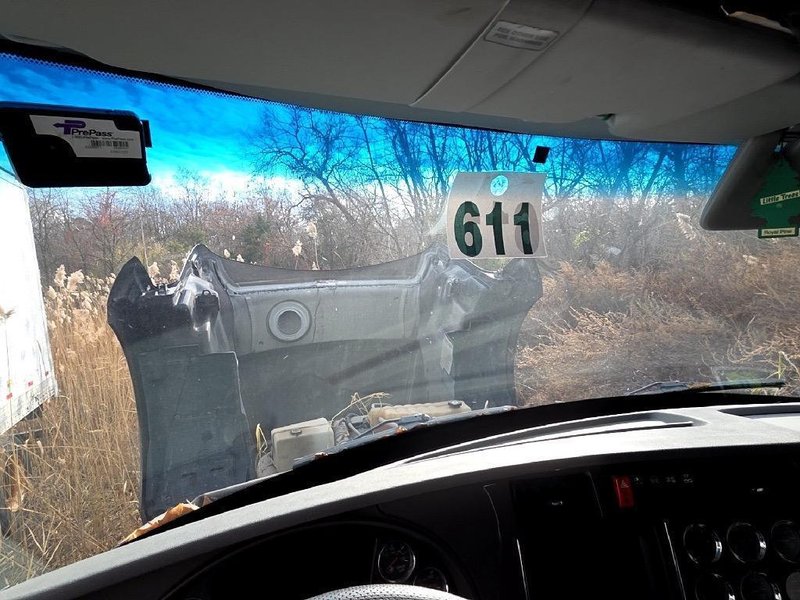 Kenworth T680 Sleeper Truck, 2019 – Paccar MX013, Eaton Auto