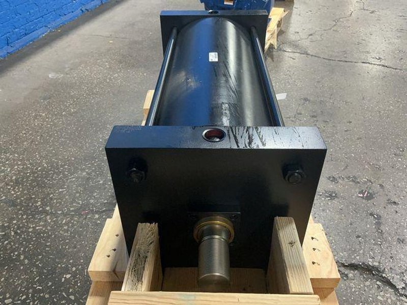 SCHRADER BELLOWS 250 PSI PNEUMATIC CYLINDER  -  PAM158441 24.750