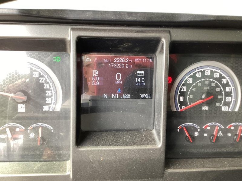 2022 Mack Granite 64F 1M2GR4TC0NM001422