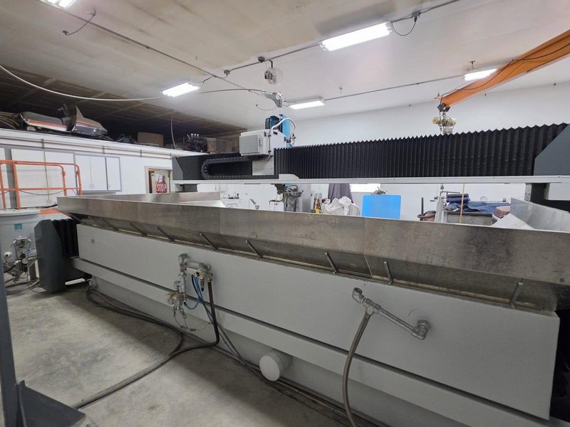 6′ x 12′ Flow Mach 500 Waterjet, 2022 – 90,000 PSI