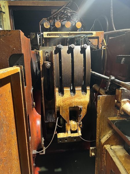 Nedschroef Model NH416 4 Die Progressive Header