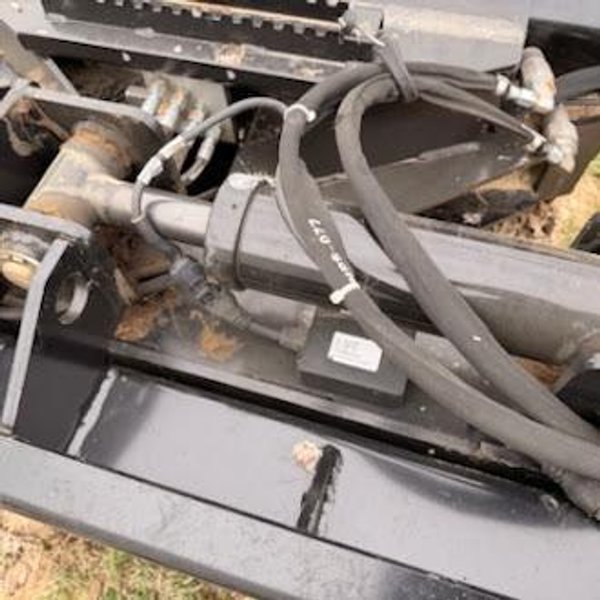 Bobcat DZR96 96″ 6-Way Dozer Blade, 2025 – Skid Steer Quick Attach, Hydraulic Angle &amp; Tilt, Heavy Duty