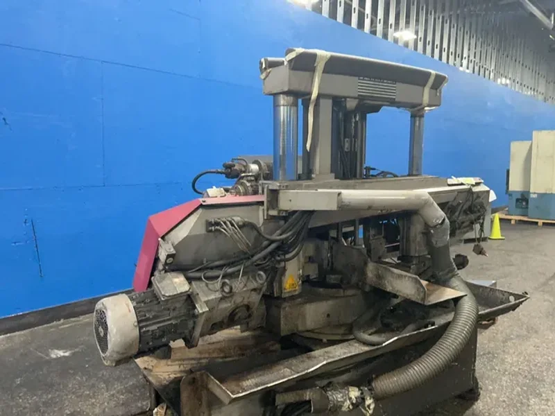 BEHRINGER 30” HORIZONTAL BAND SAW   -  HBP310/403GA