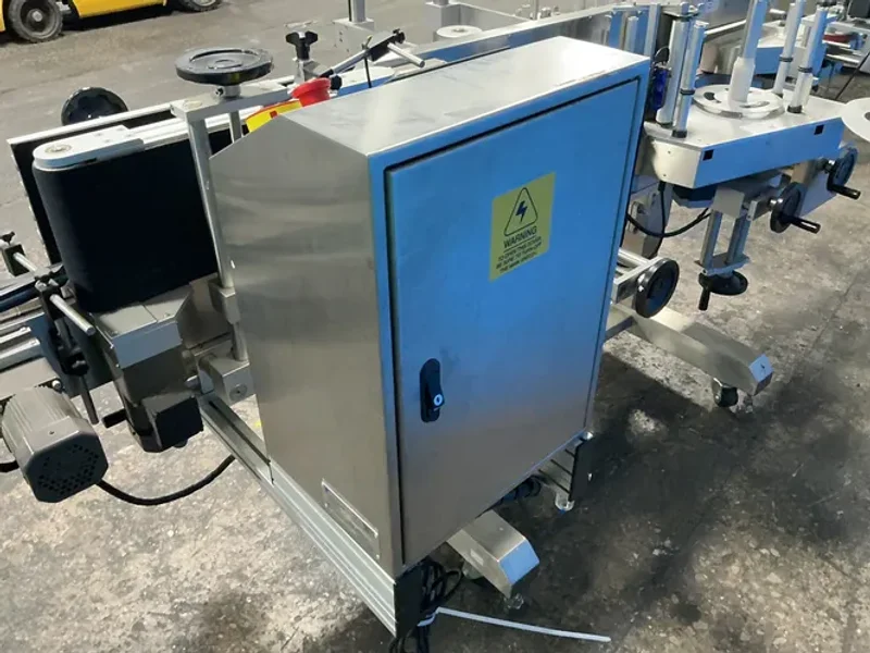 PACK LEADER MACHINERY FRONT &amp; BACK LABELER  -  PL-622W