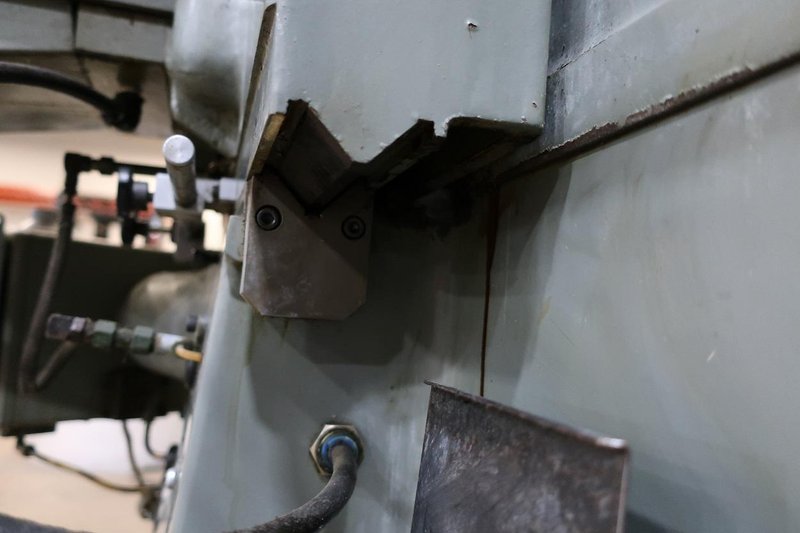 Mitsui High-tec MSG-200H1H Hydraulic Automatic Surface Grinder, 6"x12" Chuck, Auto Incremental Downfeed, New 1993