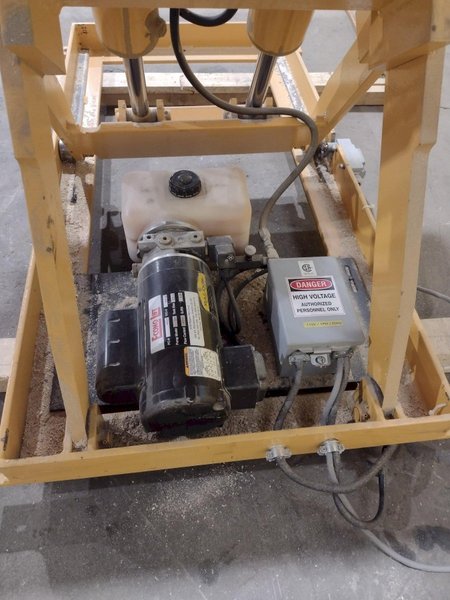 4000 LB ECONO LIFT HYDRAULIC SCISSOR LIFT TABLE 110V: STOCK #20956