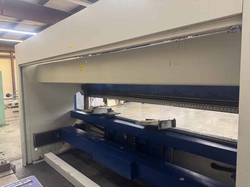 198 Ton x 13′ Trumpf TruBend 3180 CNC Press Brake, 2008