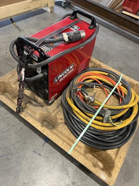5′ x 10′ Lincoln Electric Torchmate TMX-510 CNC Plasma, 2020 – Lincoln Electric FlexCut 125, 125 Amp, Less than 40 Hours