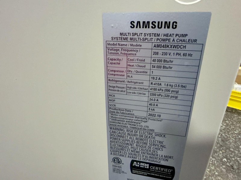 SAMSUNG 48000/54000 BTU MULTI SPLIT SYSTEM/HEAT PUMP  -  AM048KXWDCH
