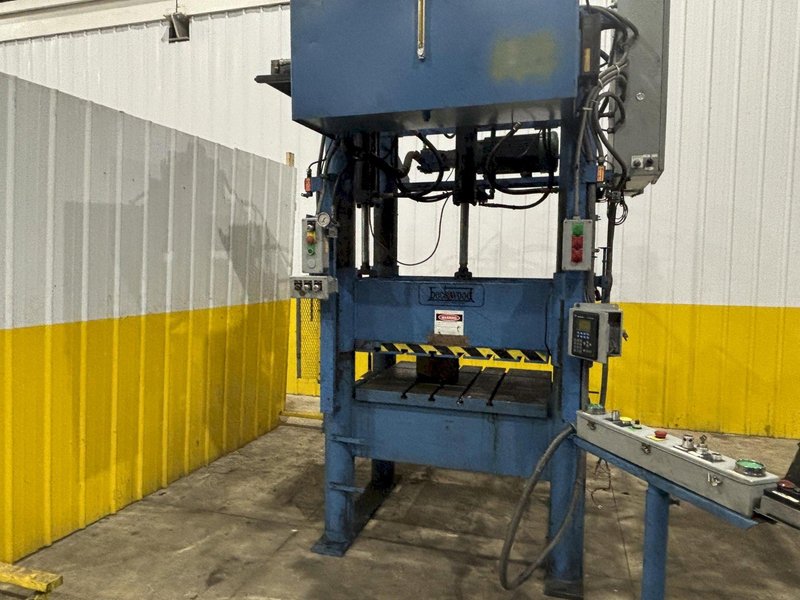 BECKWOOD 4 POST HYDRAULIC PRESS: STOCK #23242
